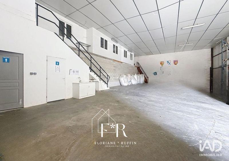 Local commercial - 300 m²