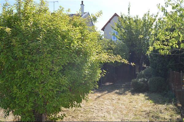 Maison - 88 m² - 6 pièces