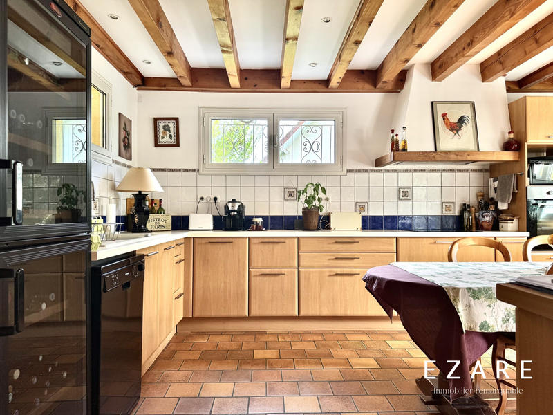 Maison - 145 m² - 7 pièces