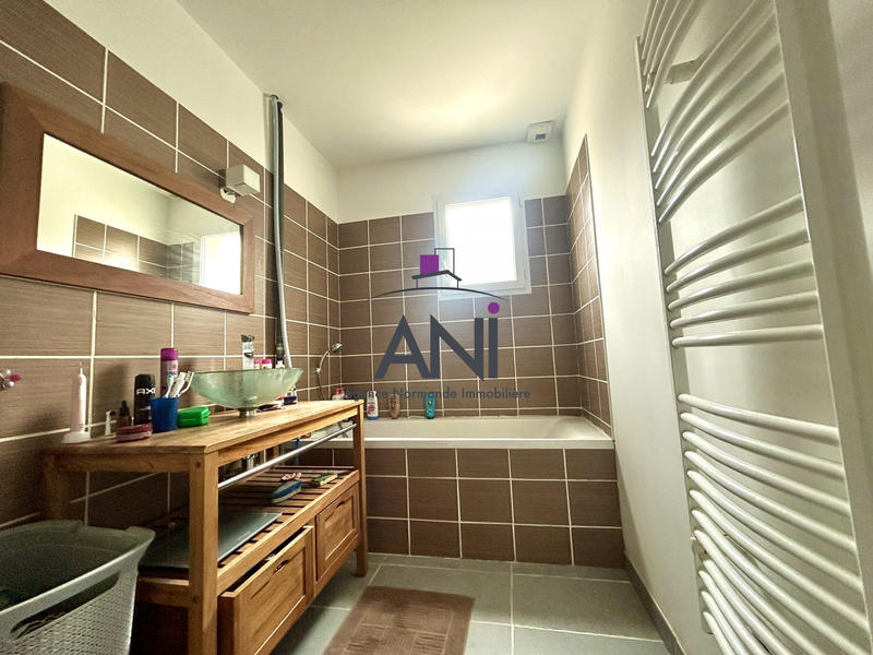 Maison - 114 m² - 6 pièces