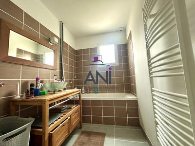 Maison - 114 m² - 6 pièces