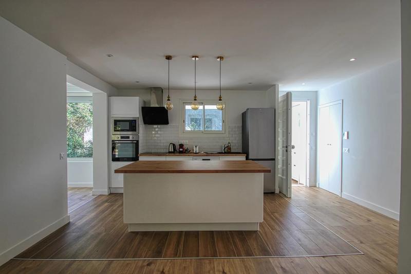 Villa - 215 m² - 5 pièces