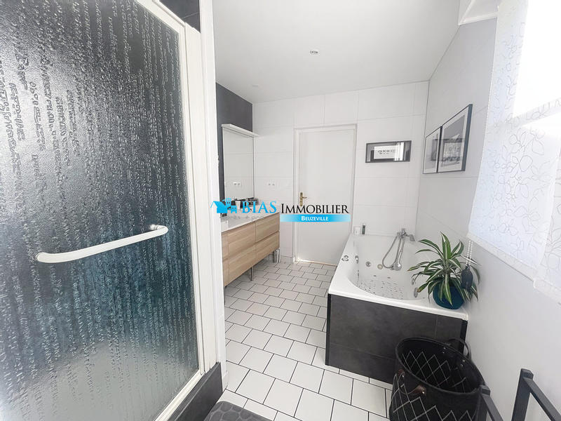 Maison - 113 m² - 4 pièces