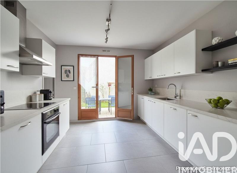 Maison - 90 m² - 5 pièces