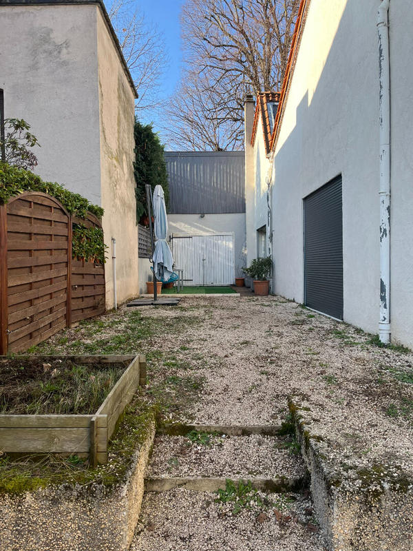 Loft - 250 m² - 5 pièces