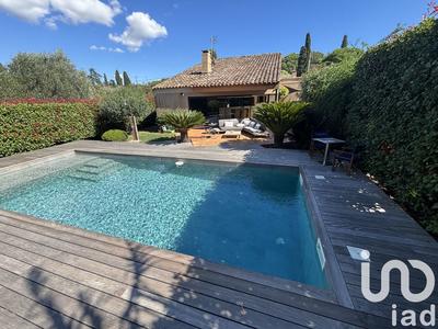 Maison - 165 m² - 5 pièces