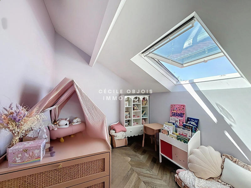 Maison - 101 m² - 5 pièces