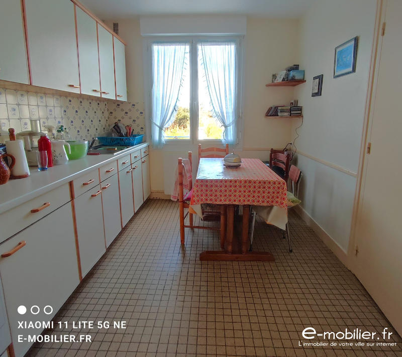 Maison - 87 m² - 6 pièces