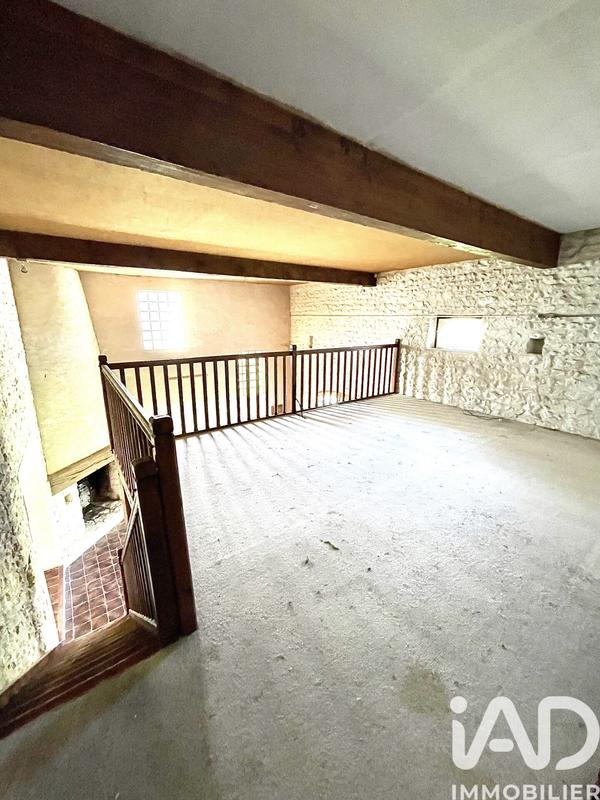 Maison - 244 m² - 7 pièces