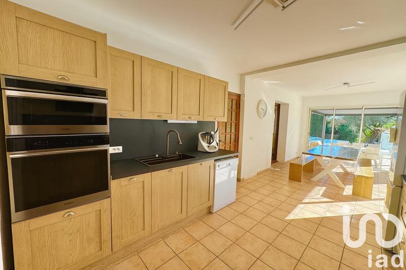 Maison - 191 m² - 7 pièces