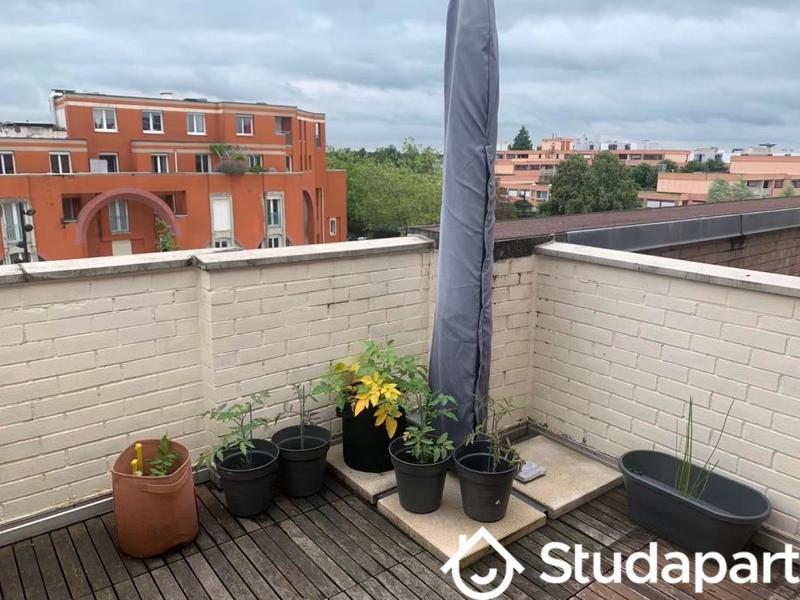 Chambre - 9 m² - 1 pièce