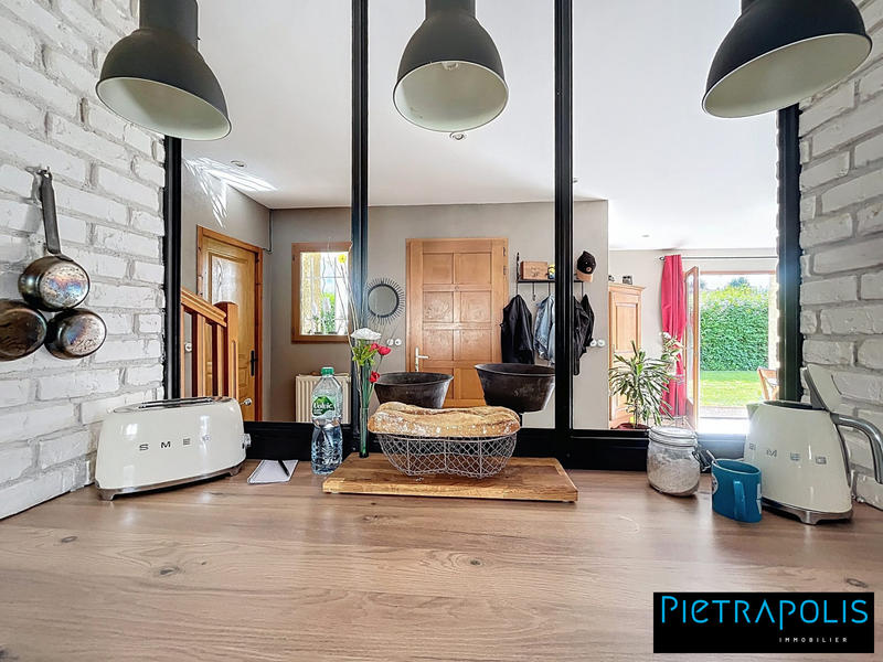 Maison - 191 m² - 7 pièces