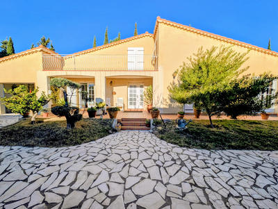 Villa - 141 m² - 4 pièces