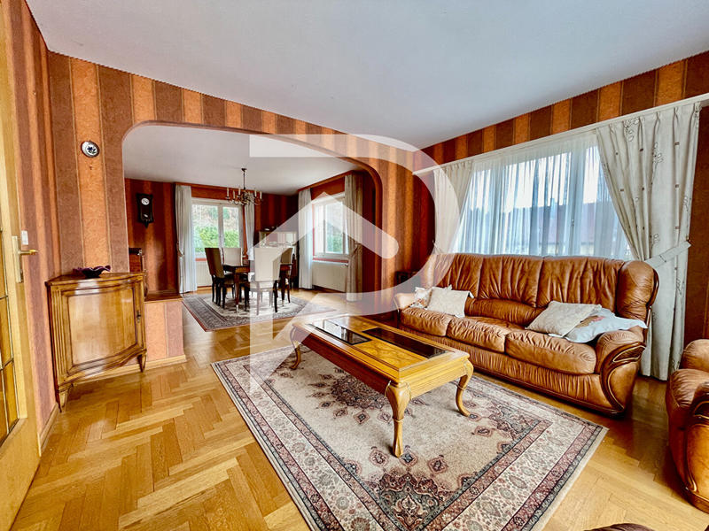 Maison - 166 m² - 5 pièces