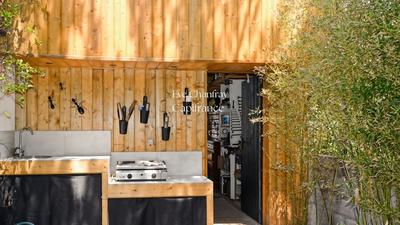 Maison - 215 m² - 10 pièces