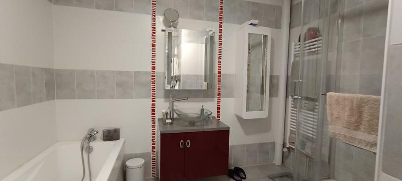 Pavillon - 96 m² - 6 pièces