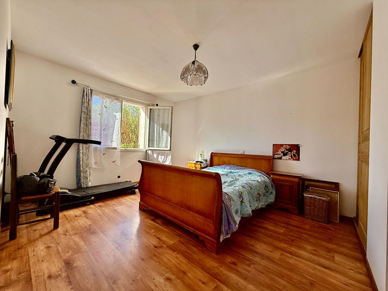 Maison - 170 m² - 6 pièces