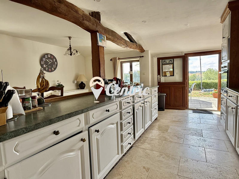 Maison - 160 m² - 7 pièces