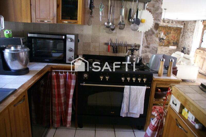 Maison - 263 m² - 8 pièces