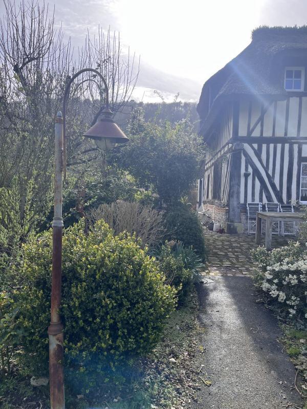 Propriété - 300 m² - 10 pièces