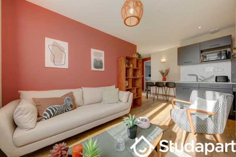 Chambre - 9 m² - 1 pièce