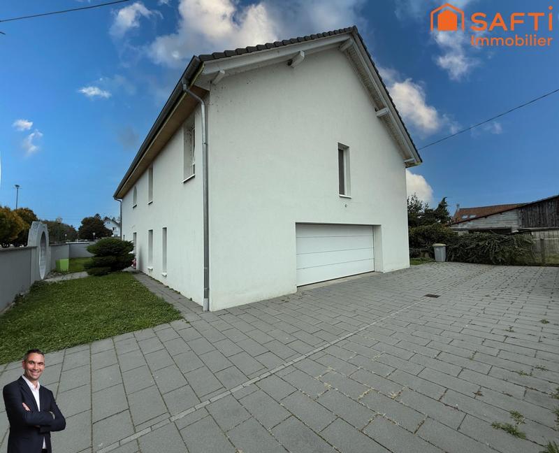 Maison - 236 m² - 5 pièces