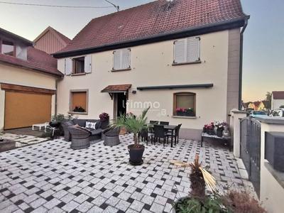 Maison - 170 m² - 6 pièces