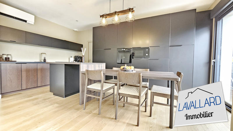 Maison contemporaine - 130 m² - 5 pièces