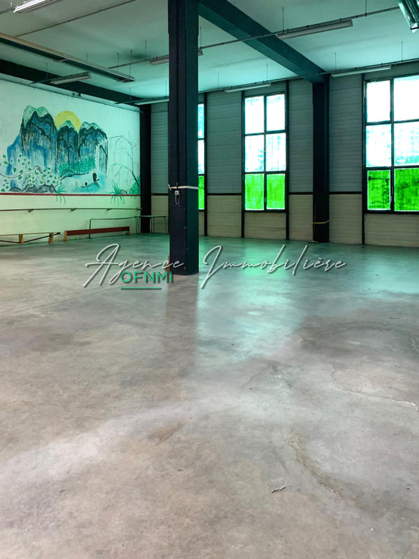 Local commercial - 350 m²