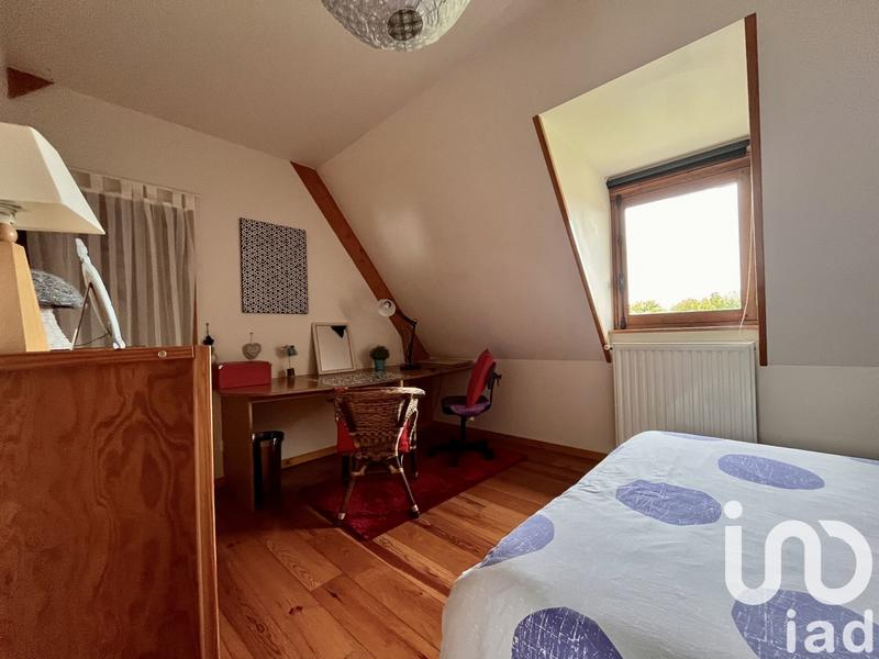 Maison - 220 m² - 8 pièces