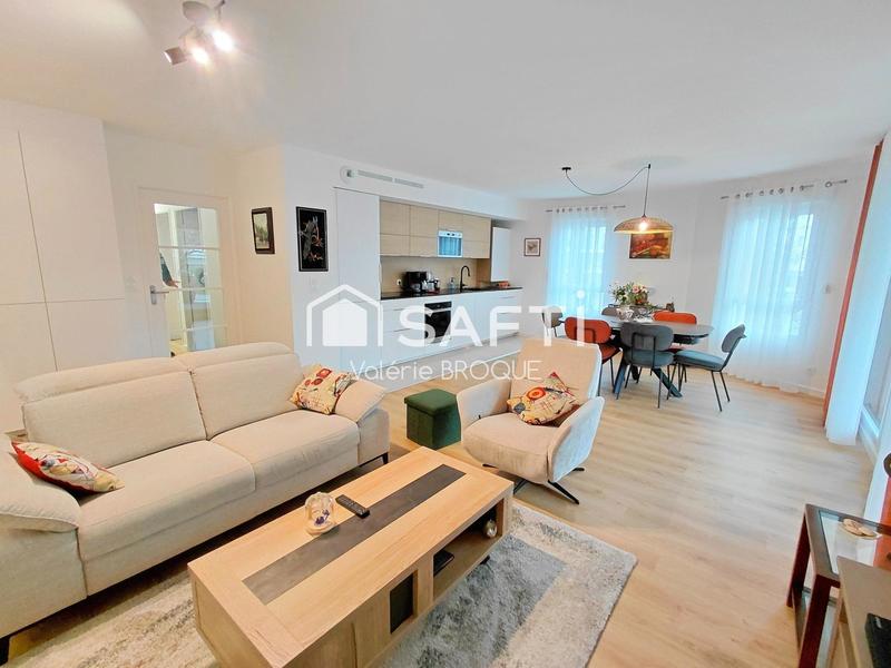 Appartement - 90 m² - 4 pièces