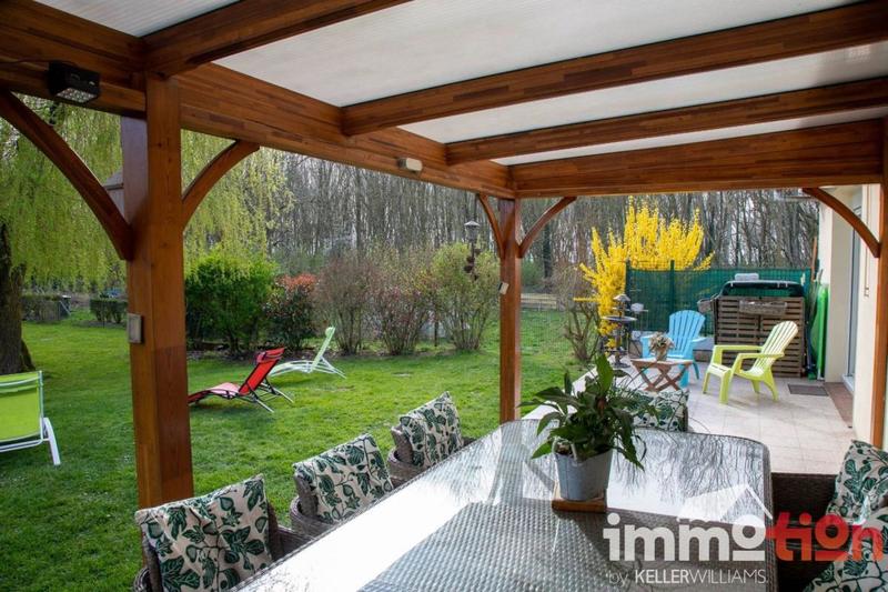 Maison - 175 m² - 9 pièces