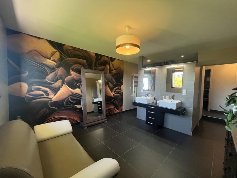 Maison - 194 m² - 5 pièces