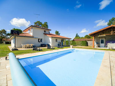 Maison - 138 m² - 5 pièces