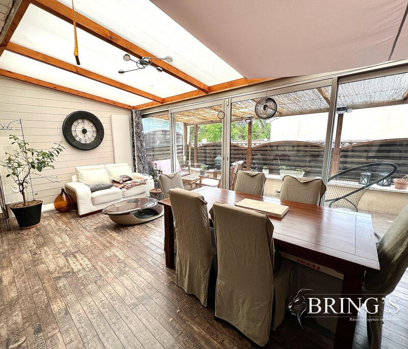 Maison - 145 m² - 4 pièces