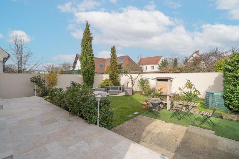 Maison - 157 m² - 7 pièces