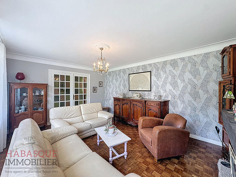 Maison - 129 m² - 7 pièces