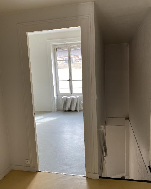 Appartement - 85 m² - 3 pièces