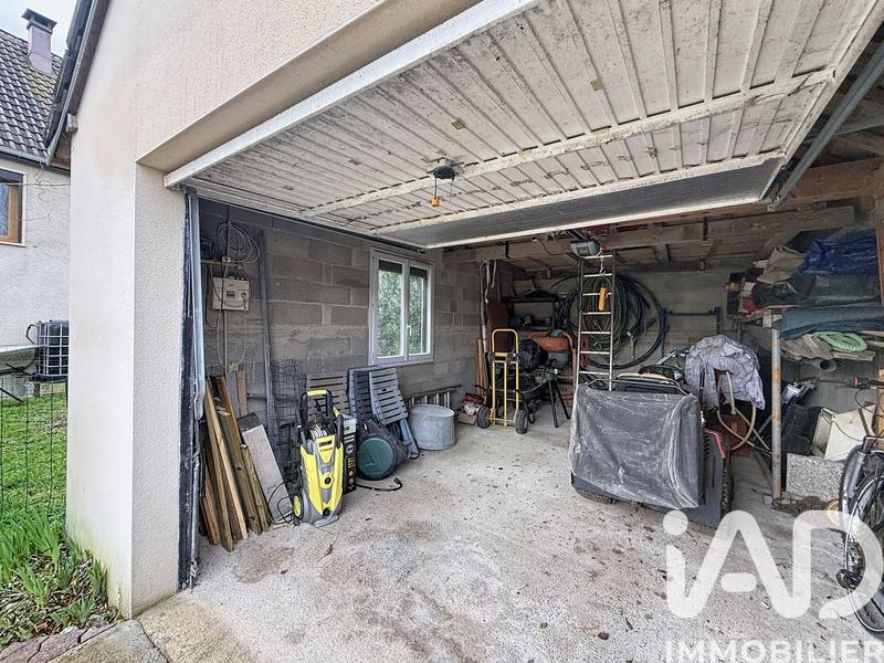 Maison - 90 m² - 5 pièces