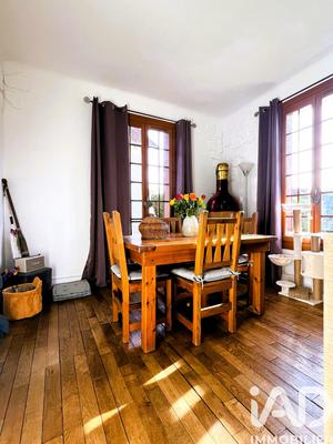 Maison - 88 m² - 5 pièces