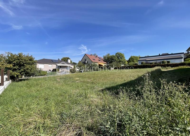 Terrain constructible - 761 m²