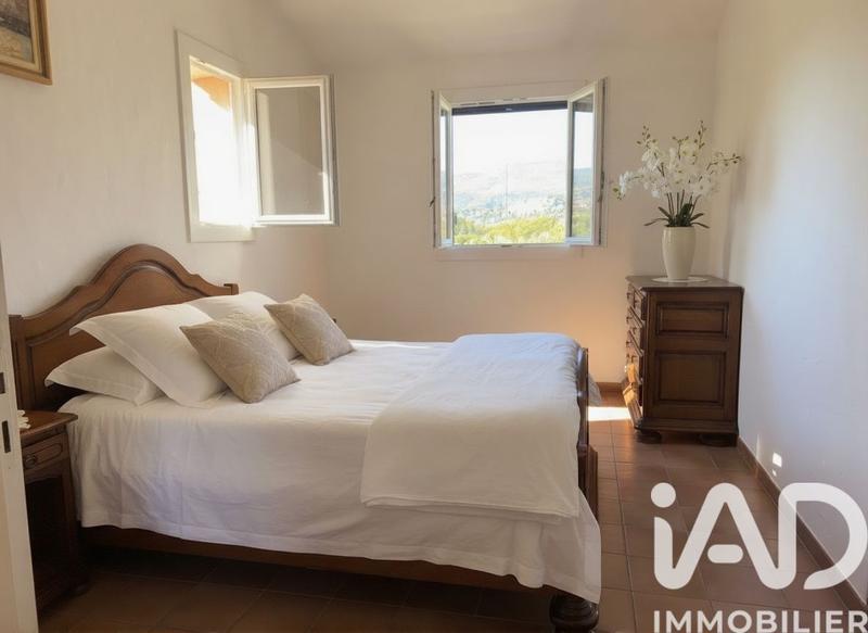 Maison - 148 m² - 5 pièces