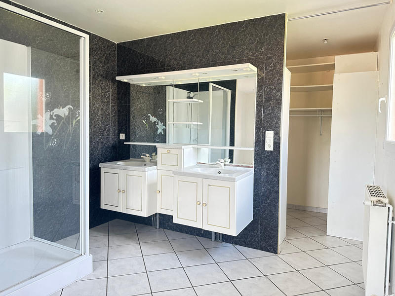 Maison - 133 m² - 5 pièces