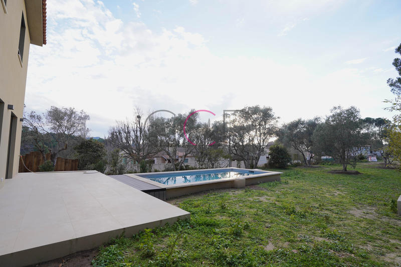 Bastide - 143 m² - 4 pièces