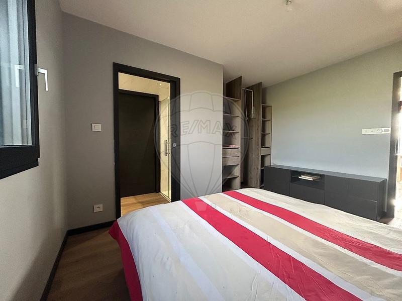 Maison - 165 m² - 5 pièces