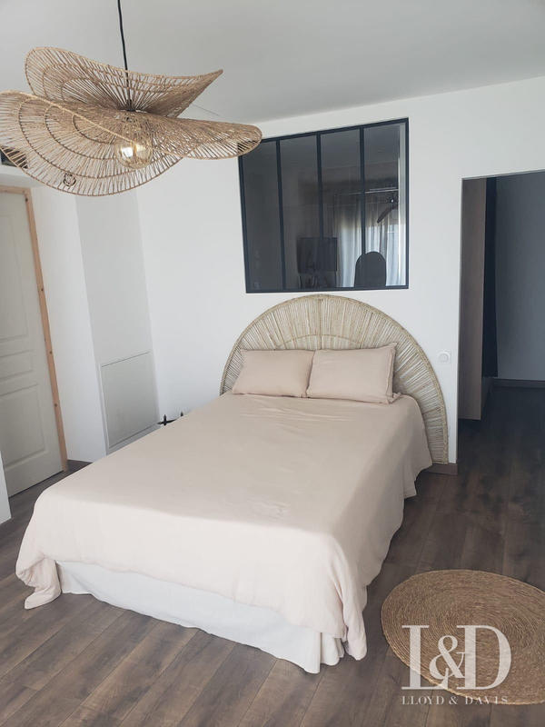 Maison - 160 m² - 4 pièces