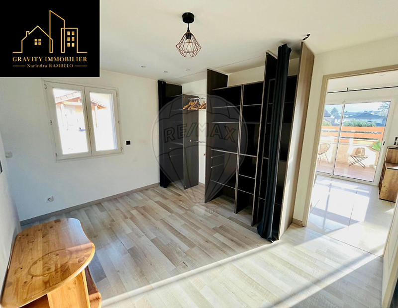 Appartement - 75 m² - 4 pièces