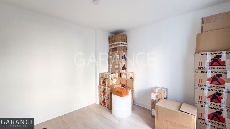 Appartement - 97 m² - 5 pièces