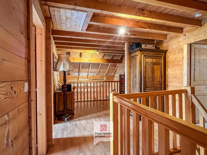 Maison - 159 m² - 6 pièces