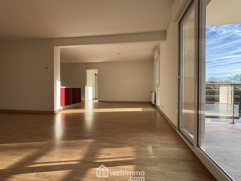 Appartement - 129 m² - 4 pièces
